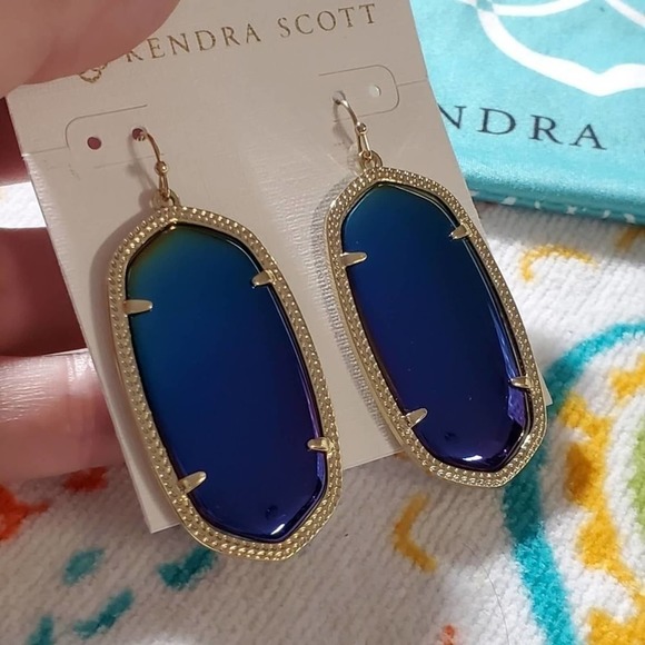 Kendra Scott Danielle reversible iridescent & black New!!!! Rare HTF‎ - Picture 6 of 9